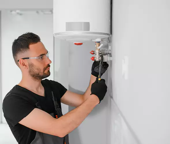 Expert Plumber for Water Heater Expansion Tank Installation in Plainview, NY