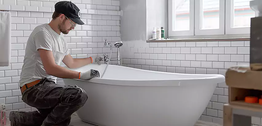 Bathtub Faucet Replacement in Plainview