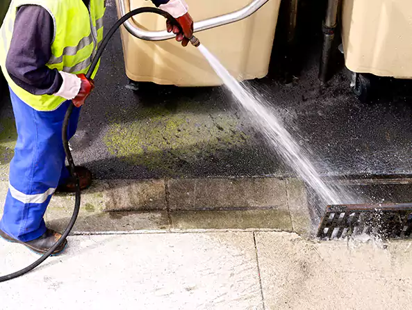 Why Choose Plainview Plumbing Pros for Hydro Jetting in Plainview, NY?