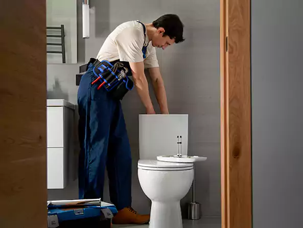Why Choose Plainview Plumbing Pros for Toilet Replacement in Plainview, NY?
